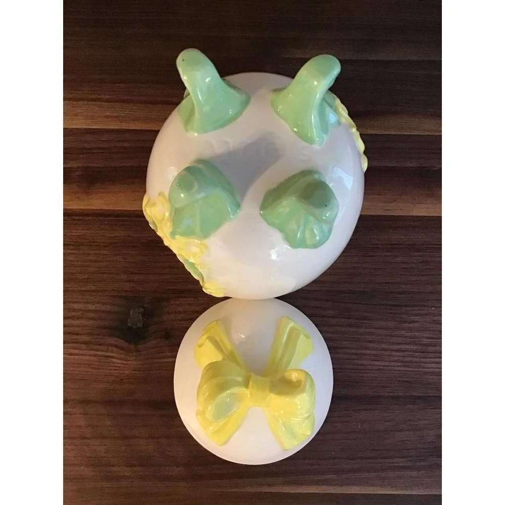VTG Arnels Pottery Ceramic Easter Egg Candy Jar Footed w/Lid 7